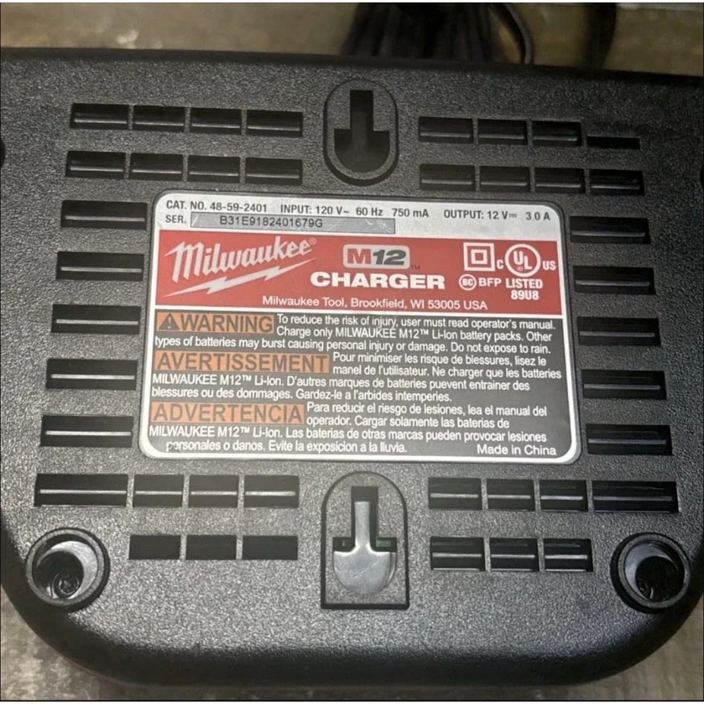 NEW Milwaukee M12 OEM Battery Charger Genuine 48-59-2401 Lithium-Ion 12 Volt 12V